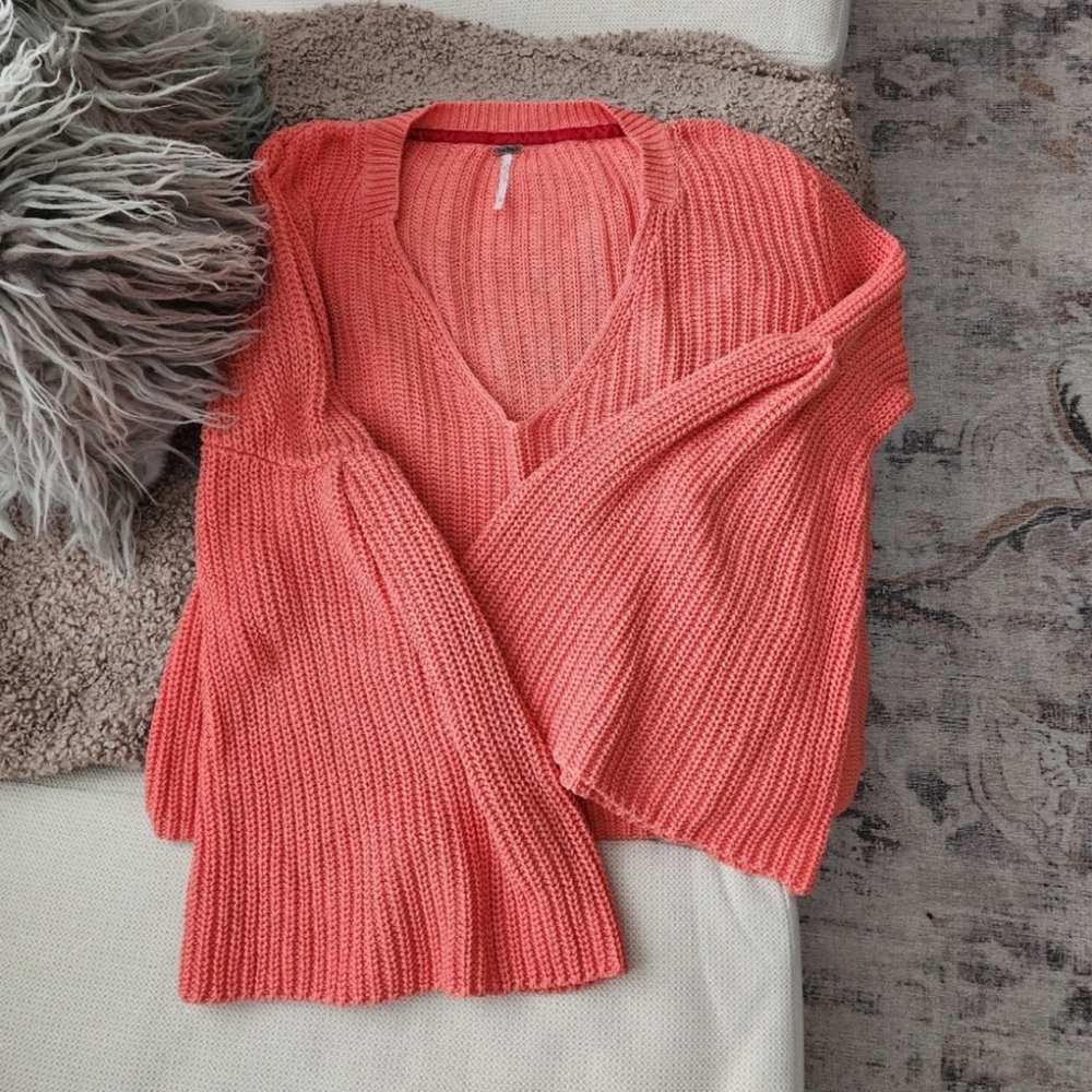 Free People Damsel Sweater in Coral🤍